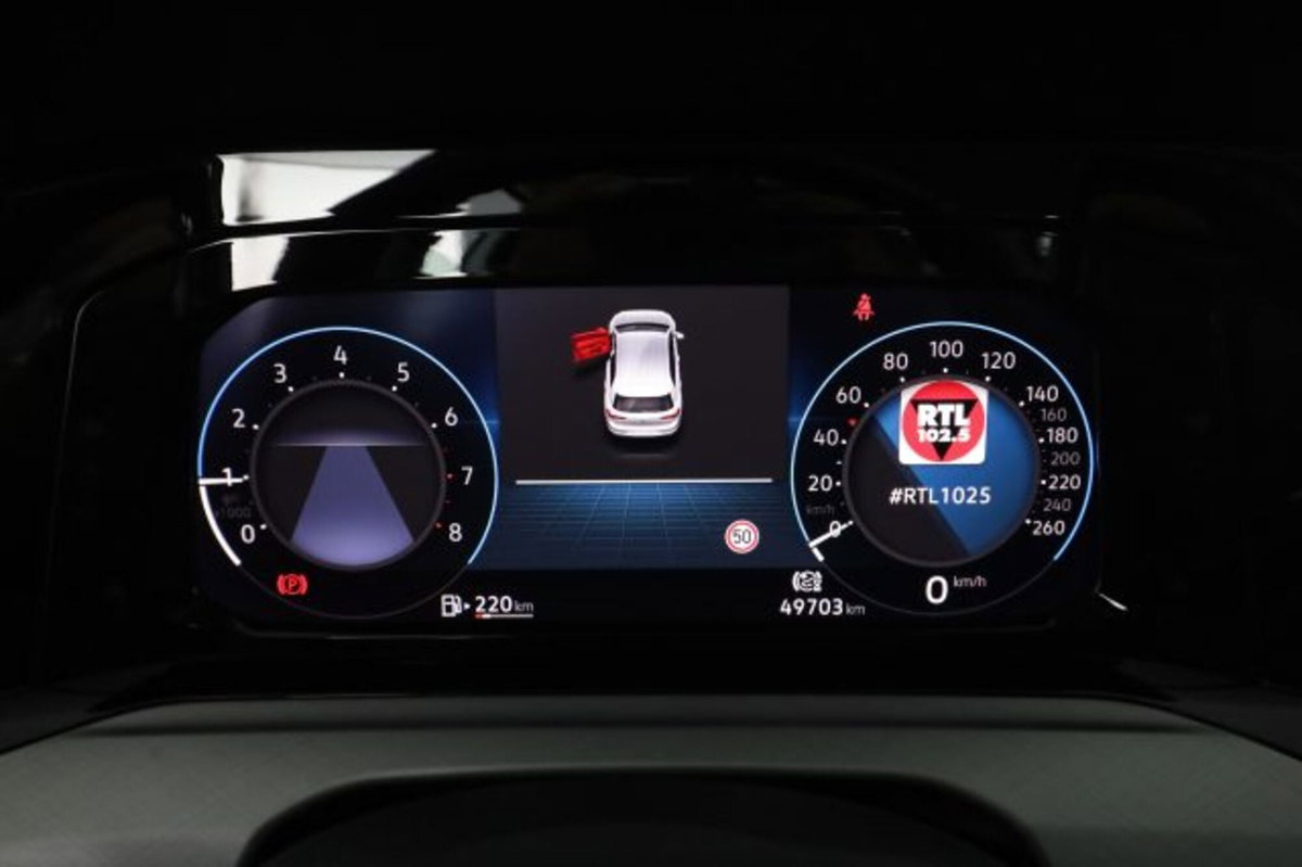 Volkswagen Golf 1.0 TSI EVO Life (7)