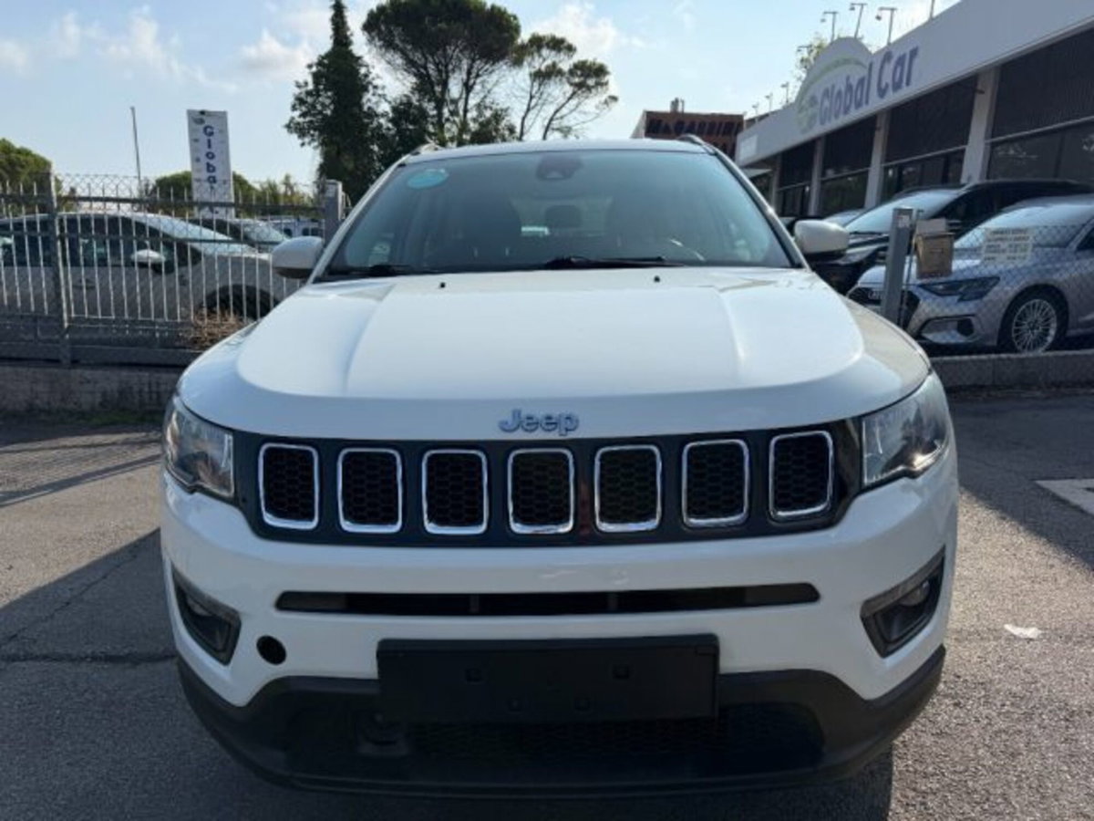 Jeep Compass 1.3 T4 190CV PHEV AT6 4xe Business Plus (2)