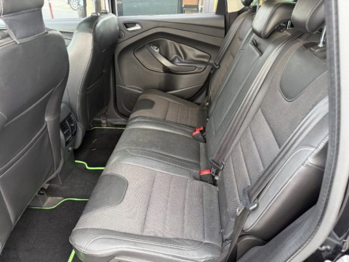 Ford Kuga 2.0 TDCi 163 CV 4WD DPF (8)