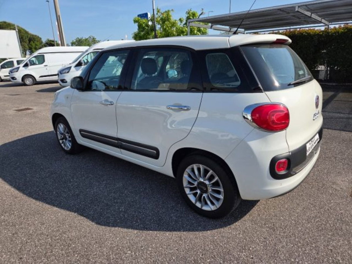 Fiat 500L 1.3 Multijet 95 CV Dualogic Lounge (5)