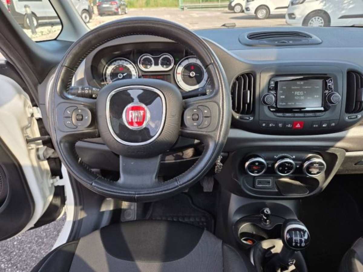 Fiat 500L 1.3 Multijet 95 CV Dualogic Lounge (9)
