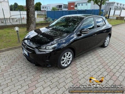 Opel Corsa 1.2 (2)