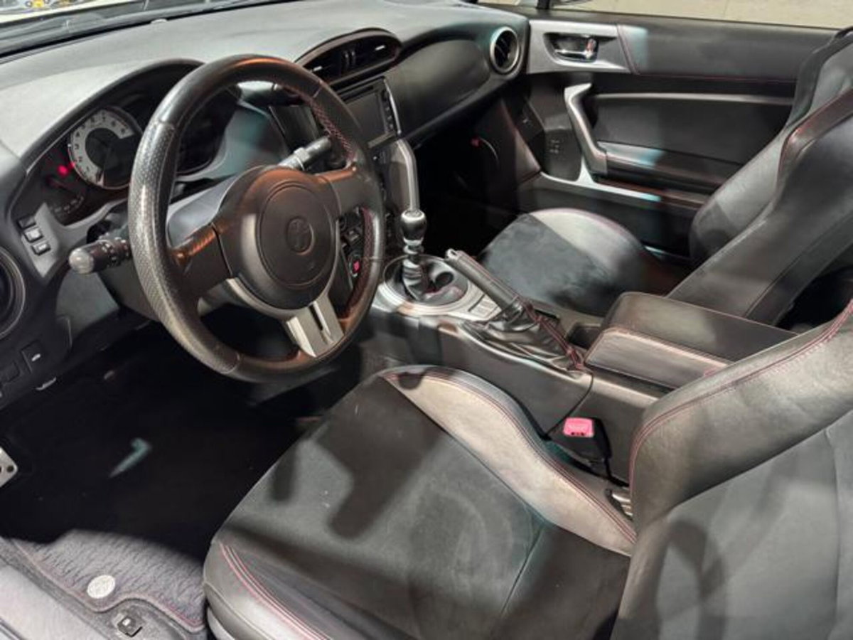 Toyota GT86 2.0 (13)