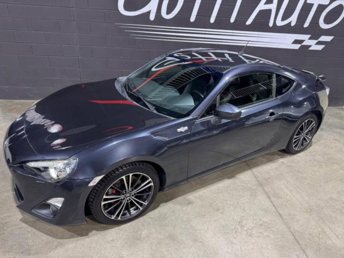 Toyota GT86 2.0 (4)