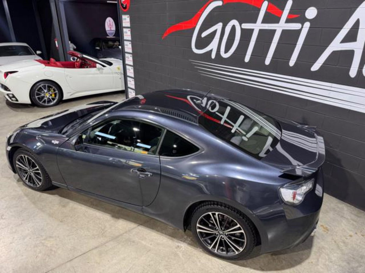 Toyota GT86 2.0 (6)