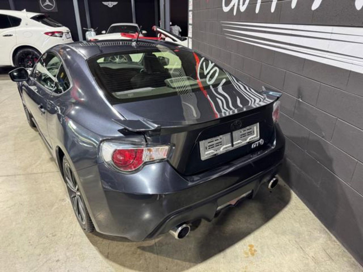 Toyota GT86 2.0 (7)