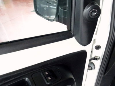 Fiat Fiorino Furgone cargo 1.3 mjt 95cv Adventure (7)