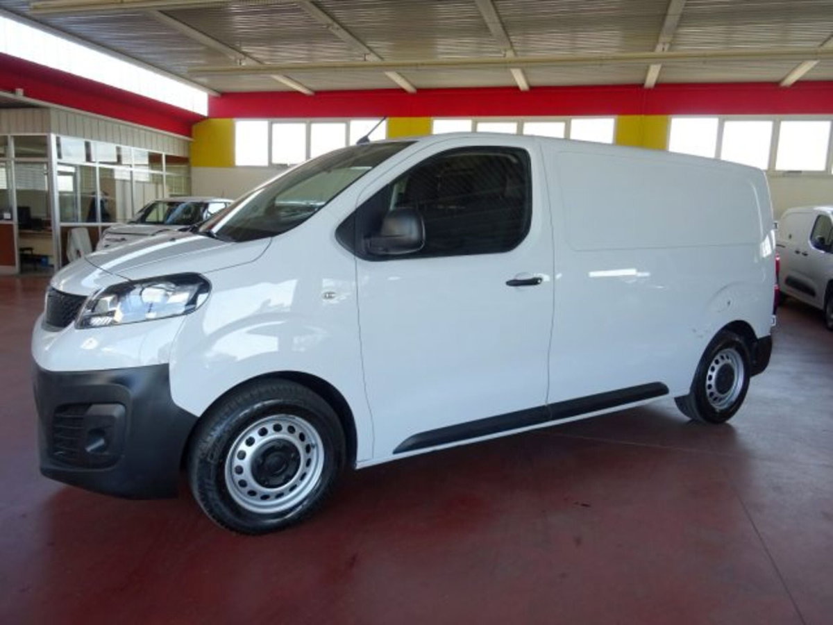 Fiat Scudo Furgone 2.0 BlueHDi 145CV AT8 PL-TN Furgone Lounge (6)