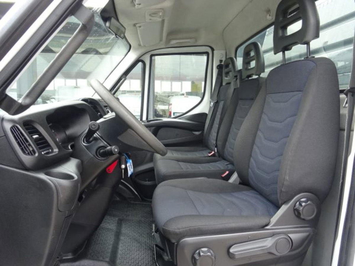 Iveco Daily Telaio 35C14H BTor 2.3 HPT PC-RG Cabinato (9)