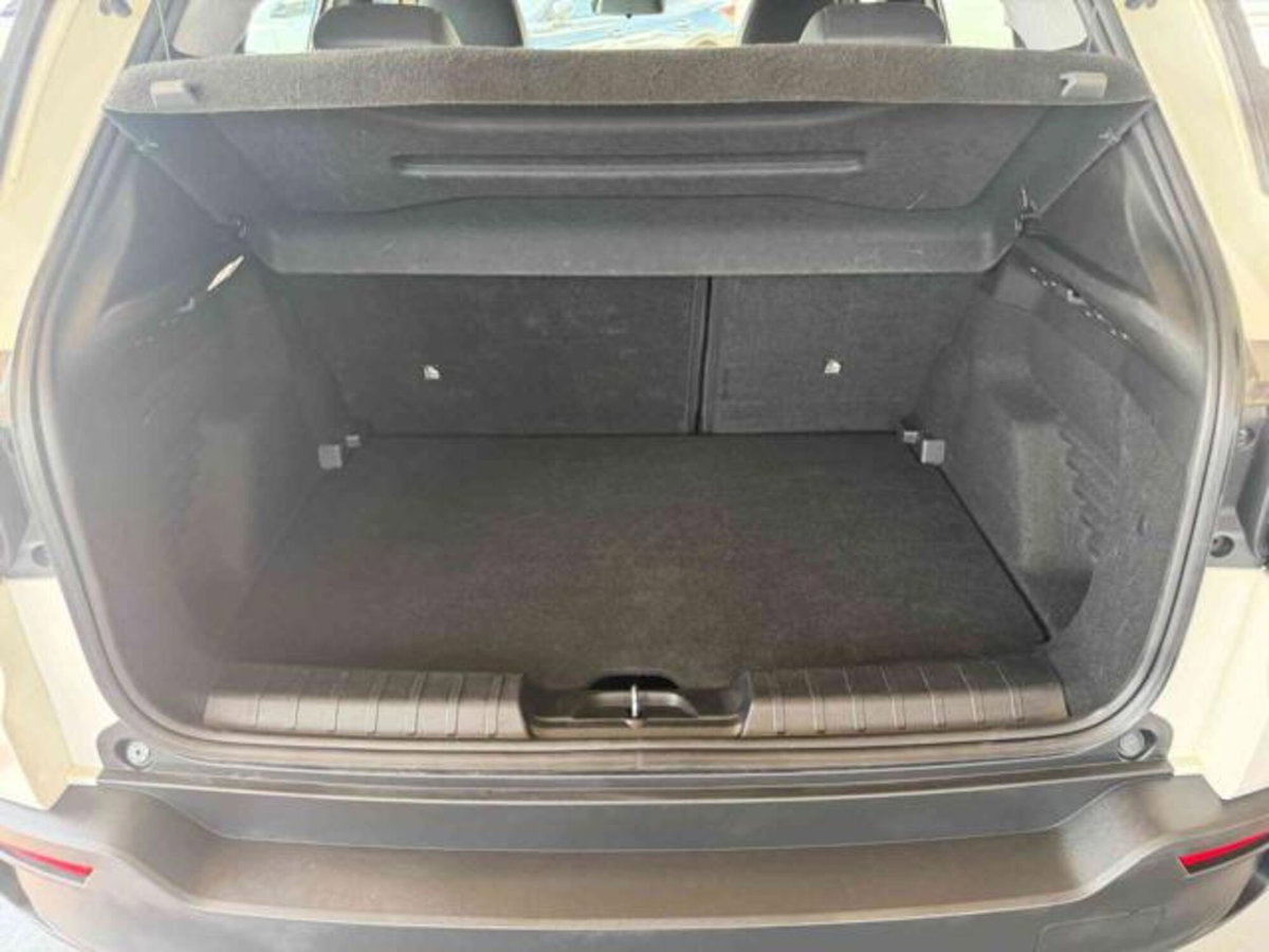 Jeep Avenger 1.2 turbo Altitude fwd 100cv (14)