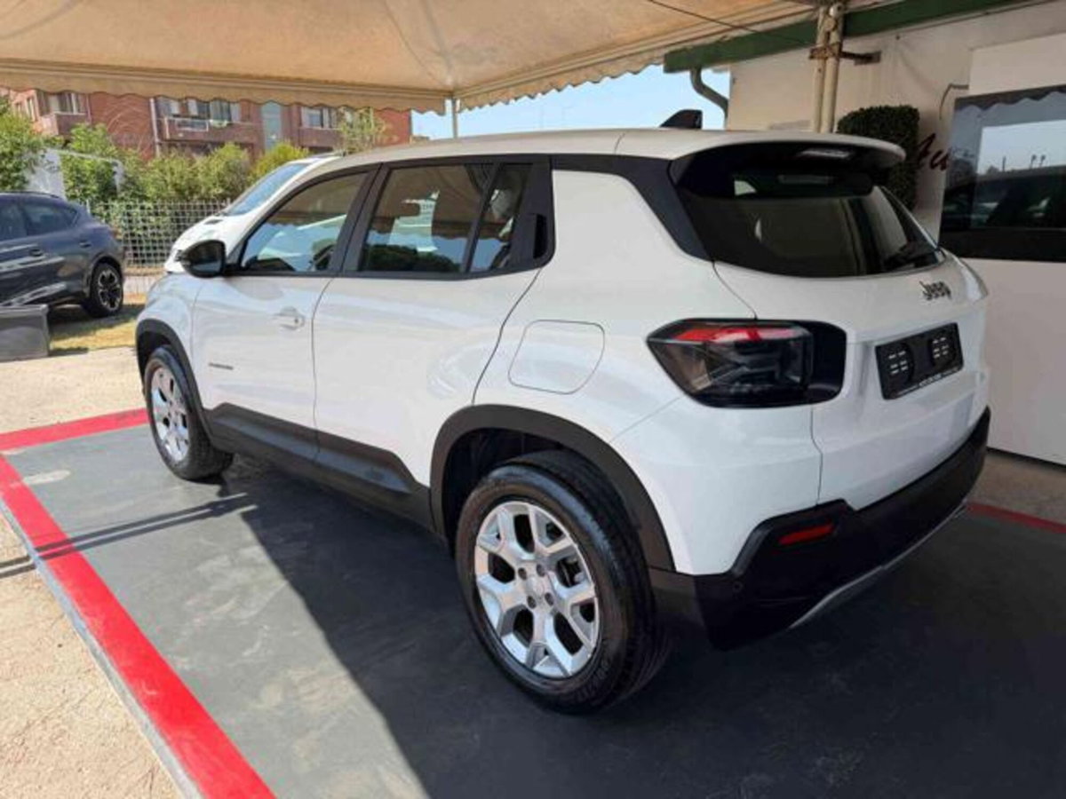 Jeep Avenger 1.2 turbo Altitude fwd 100cv (4)