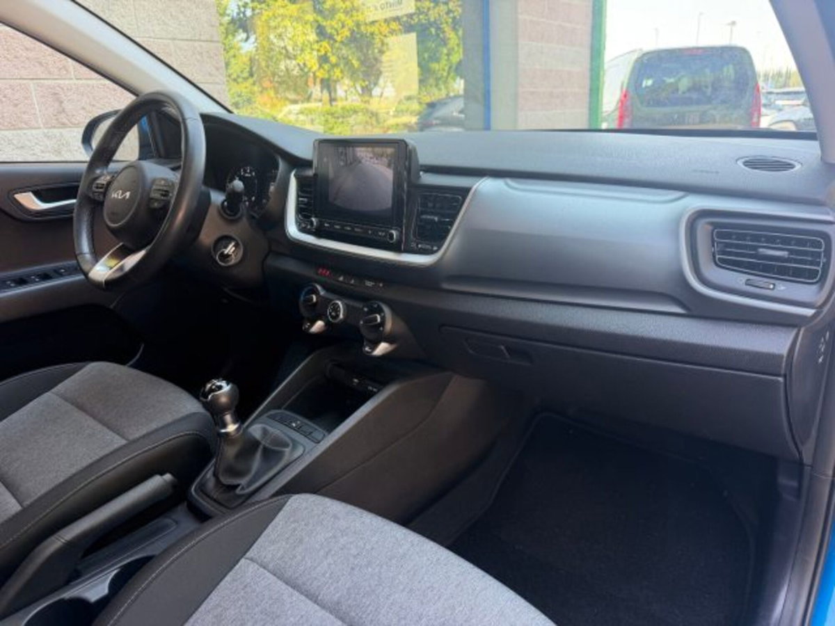 Kia Stonic 1.2 DPI Style (11)