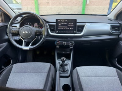 Kia Stonic 1.2 DPI Style (9)