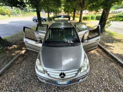 Mercedes-Benz Classe B 180 CDI (9)