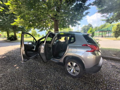 Peugeot 2008 e-HDi 92 CV Stop&Start robotizzato Allure (13)