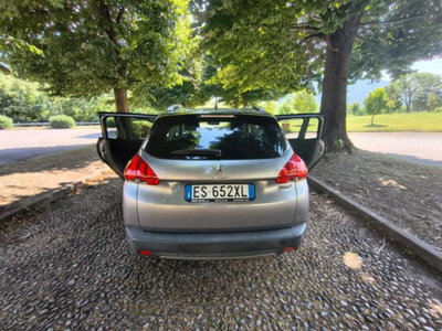 Peugeot 2008 e-HDi 92 CV Stop&Start robotizzato Allure (16)