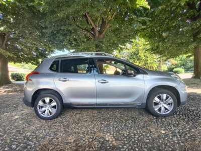 Peugeot 2008 e-HDi 92 CV Stop&Start robotizzato Allure (3)