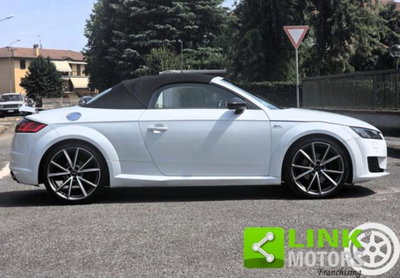 Audi TT Cabrio 2.0 TDI ultra S line (14)