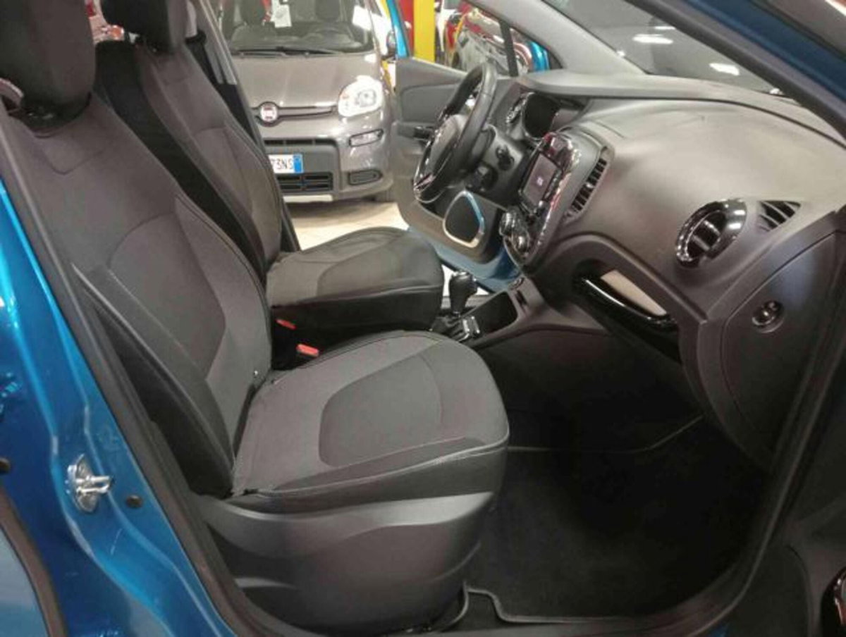 Renault Captur 1.2 TCe 120 CV EDC Energy R-Link (14)