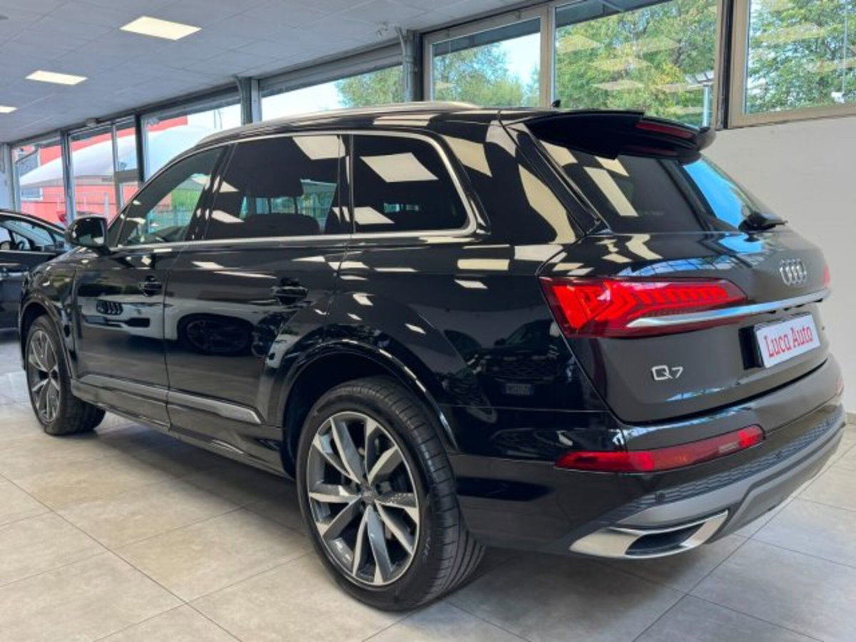 Audi Q7 45 TDI quattro tiptronic (6)