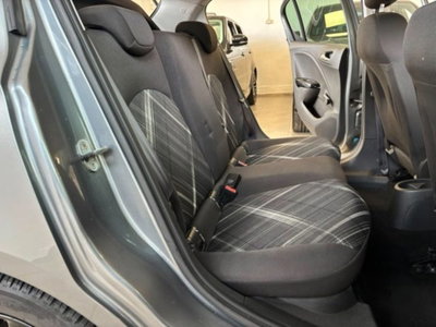 Opel Corsa 1.2 5 porte (15)