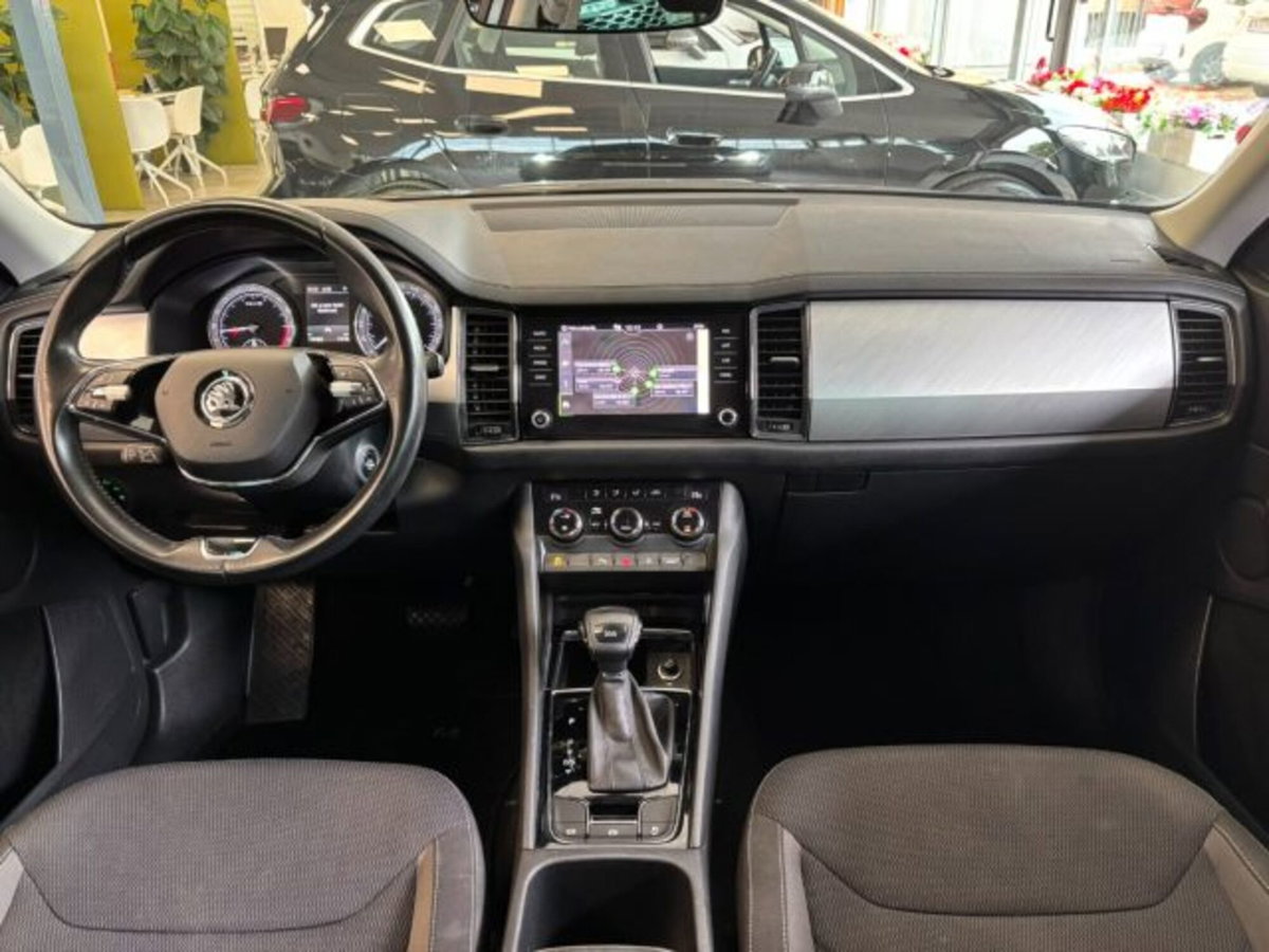 Skoda Kodiaq 2.0 tdi Executive 150cv dsg 7p.ti (9)