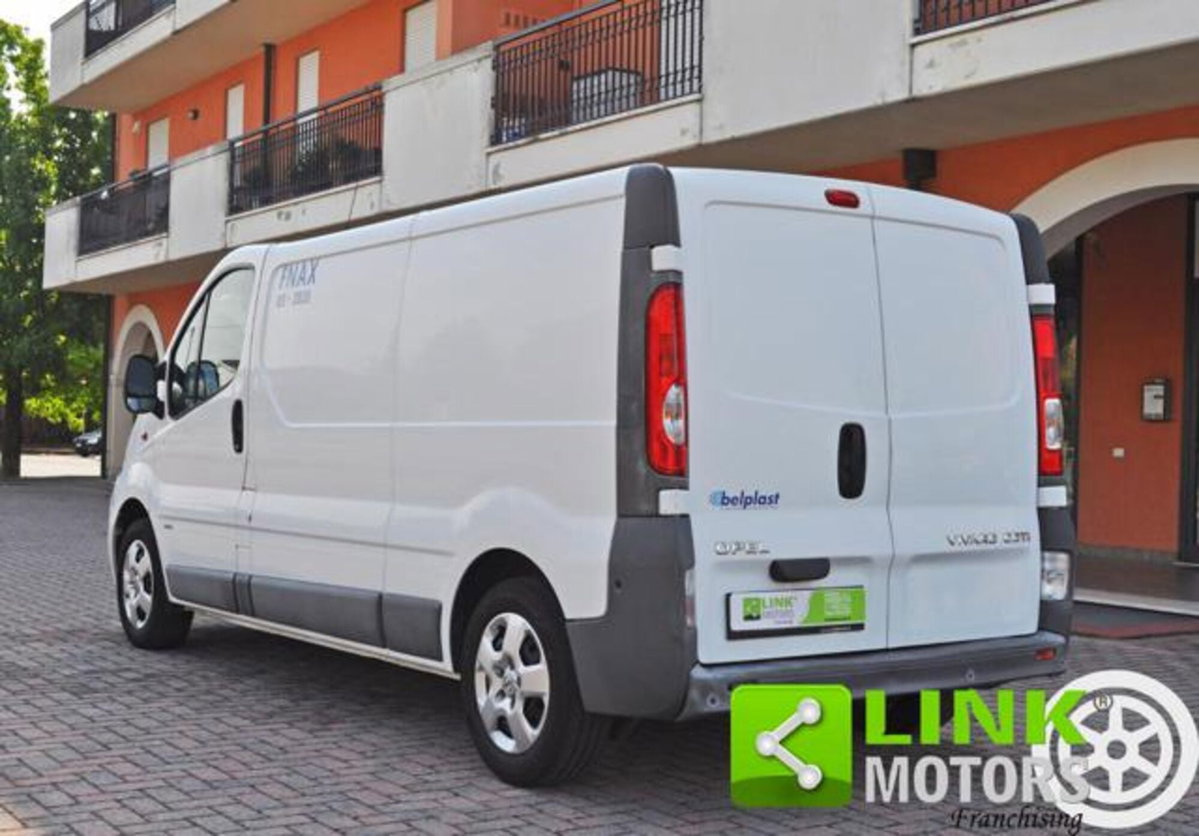 Opel Vivaro Furgone 27 2.0 CDTI 120CV PC-TN Tour Cosmo Fap (3)
