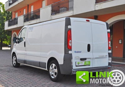 Opel Vivaro Furgone 27 2.0 CDTI 120CV PC-TN Tour Cosmo Fap (3)