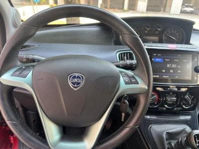 Lancia Ypsilon 1.0 FireFly 5 porte S&S Hybrid Silver Plus (6)