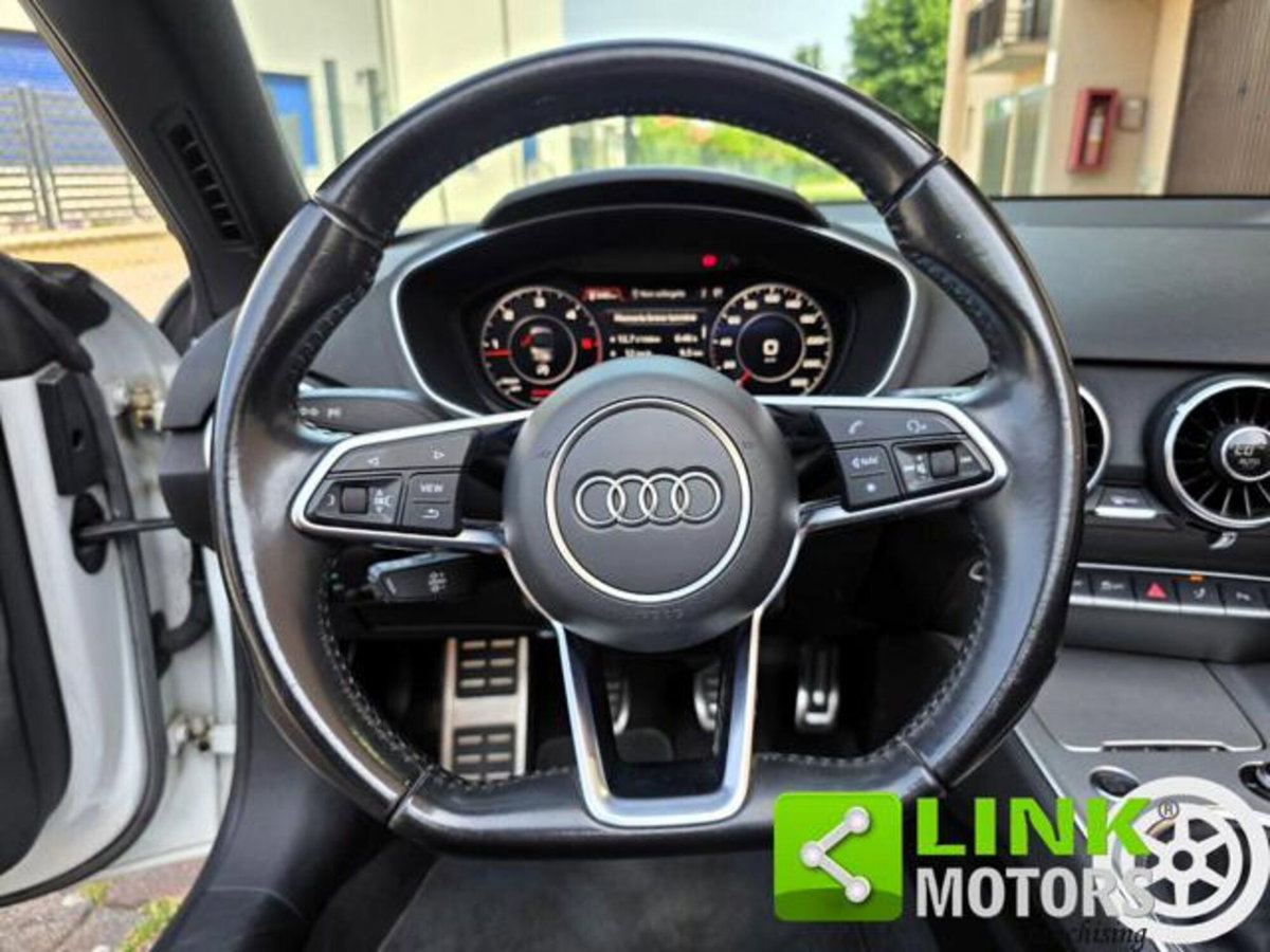 Audi TT Cabrio 2.0 TDI ultra S line (11)