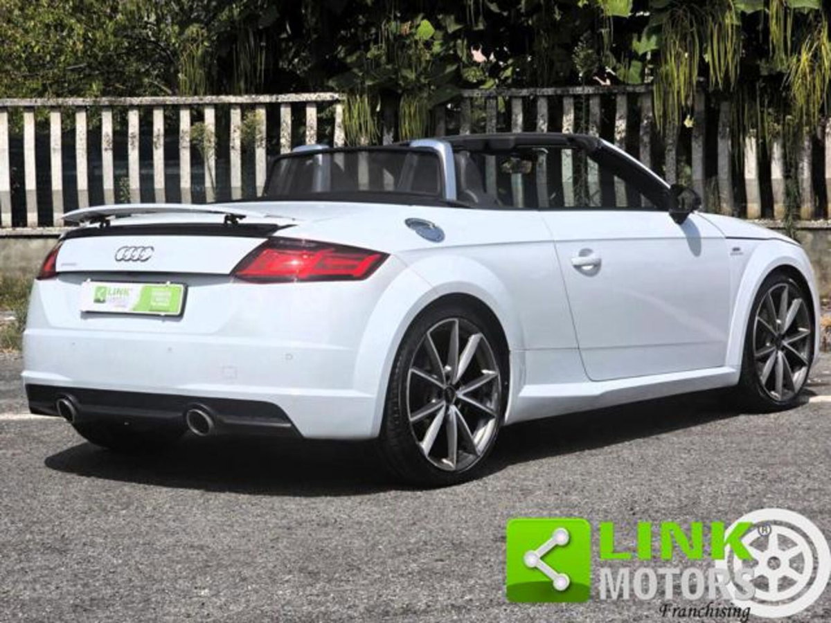 Audi TT Cabrio 2.0 TDI ultra S line (3)