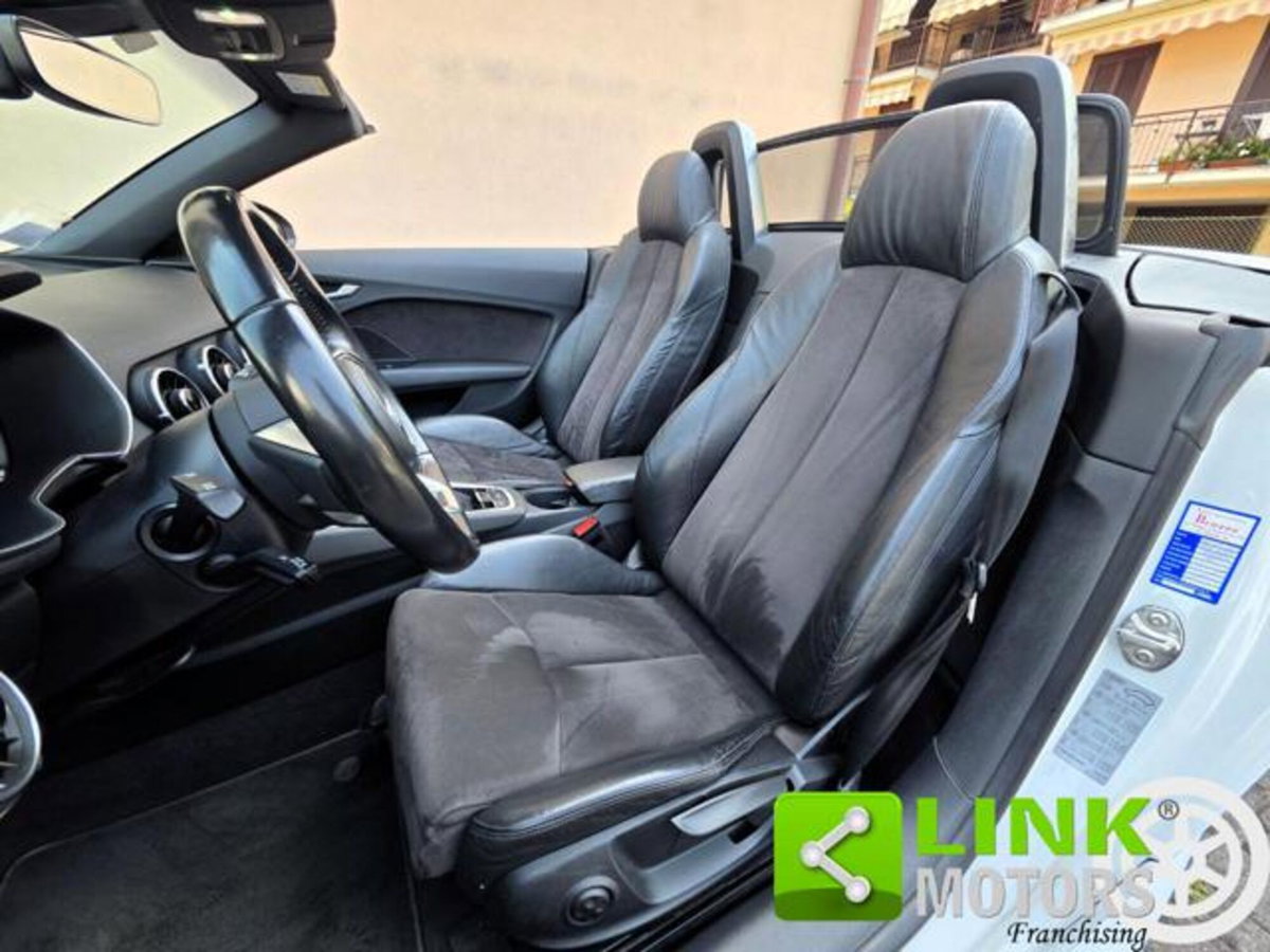 Audi TT Cabrio 2.0 TDI ultra S line (4)