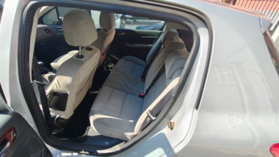 Peugeot 307 16V 5p. XT (8)
