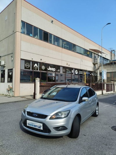 Ford Focus 1.6 (115CV) 5p. Bz.- GPL Ikon (2)