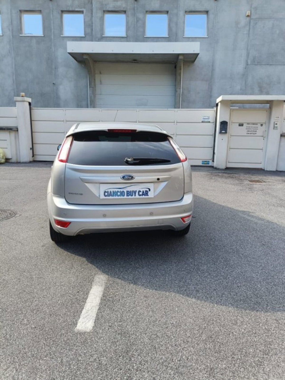 Ford Focus 1.6 (115CV) 5p. Bz.- GPL Ikon (5)