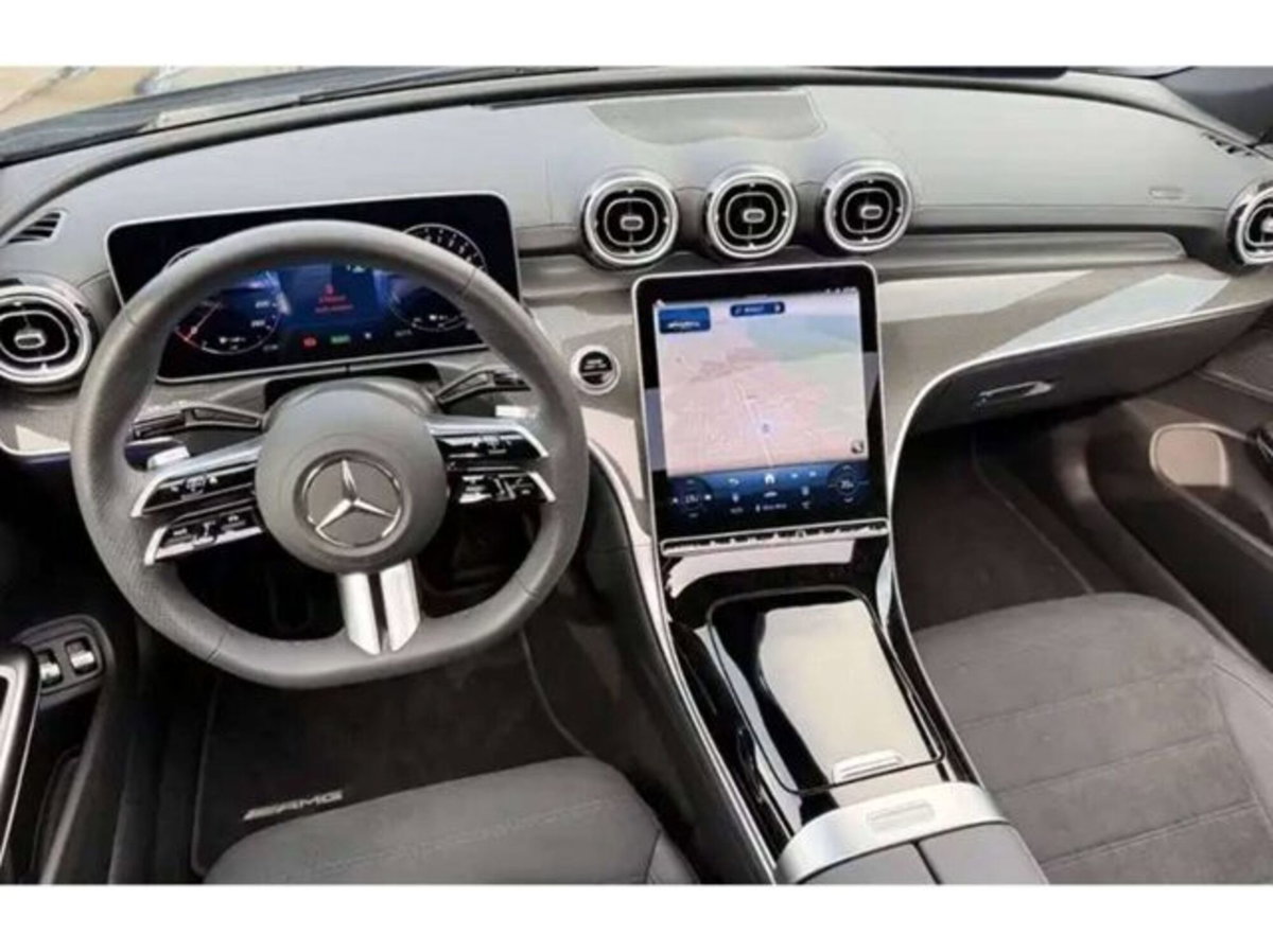 Mercedes-Benz CLE Coupé 300 e phev AMG Line Premium Plus auto (10)