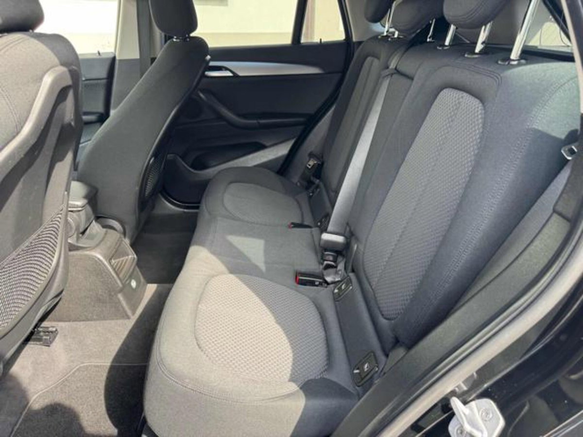 BMW X1 sDrive16d Sport (11)