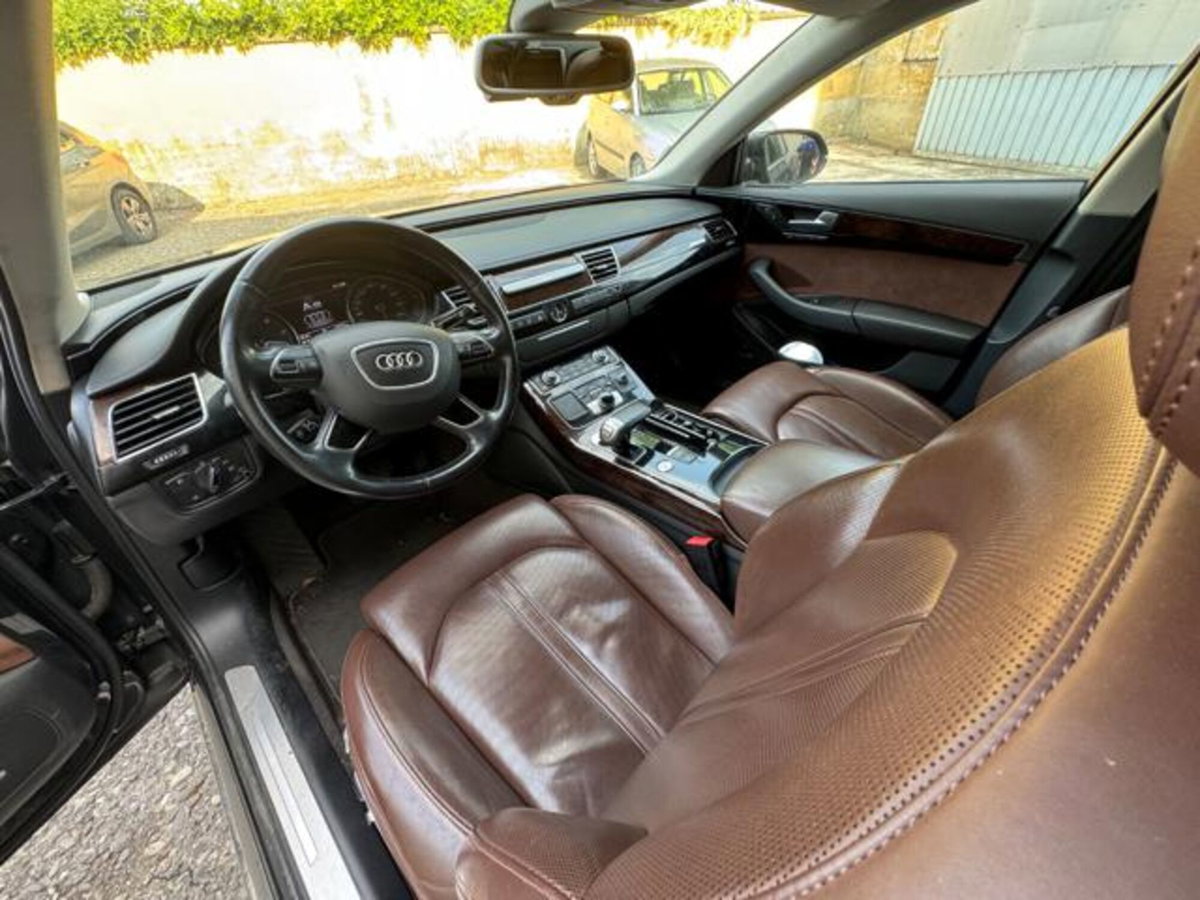 Audi A8 4.0 TFSI quattro tiptronic (9)