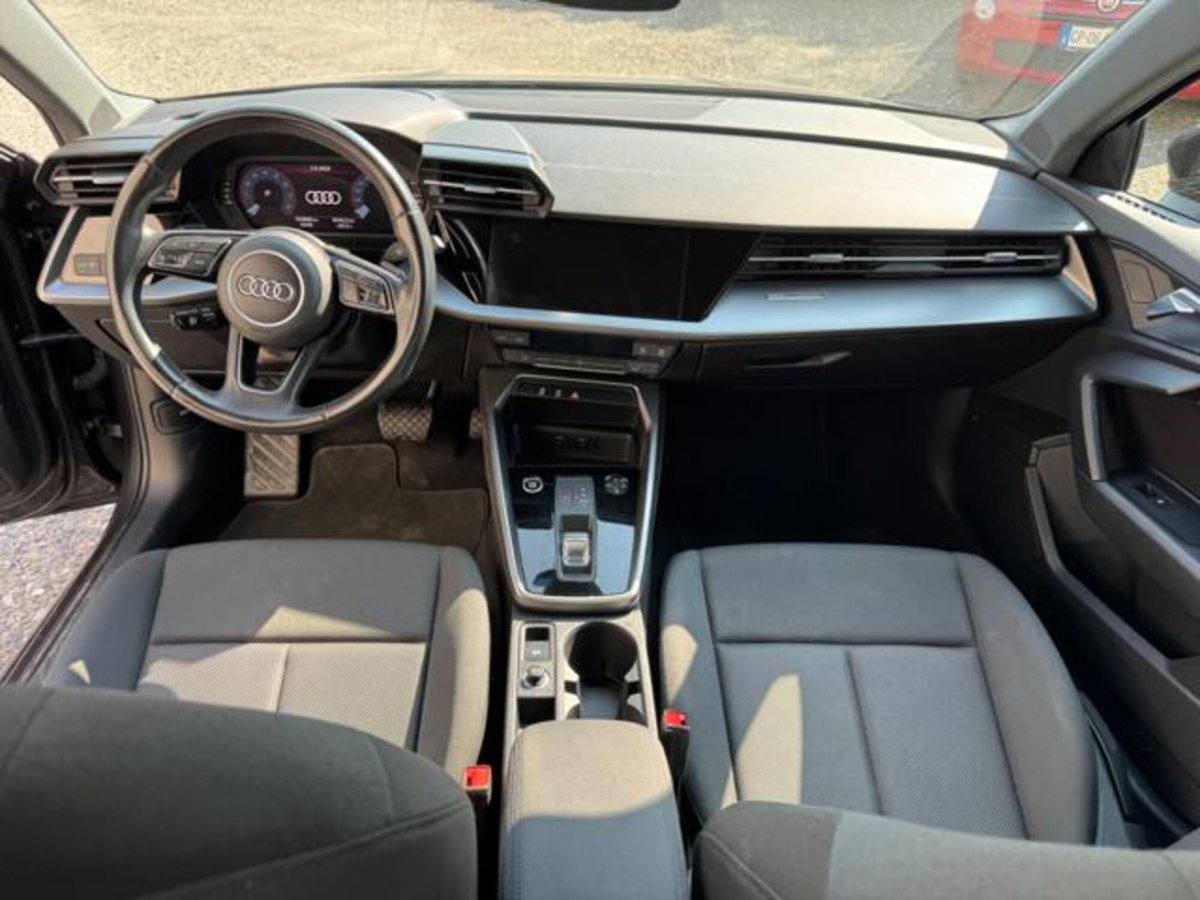 Audi A3 Sportback 30 TFSI Business (10)