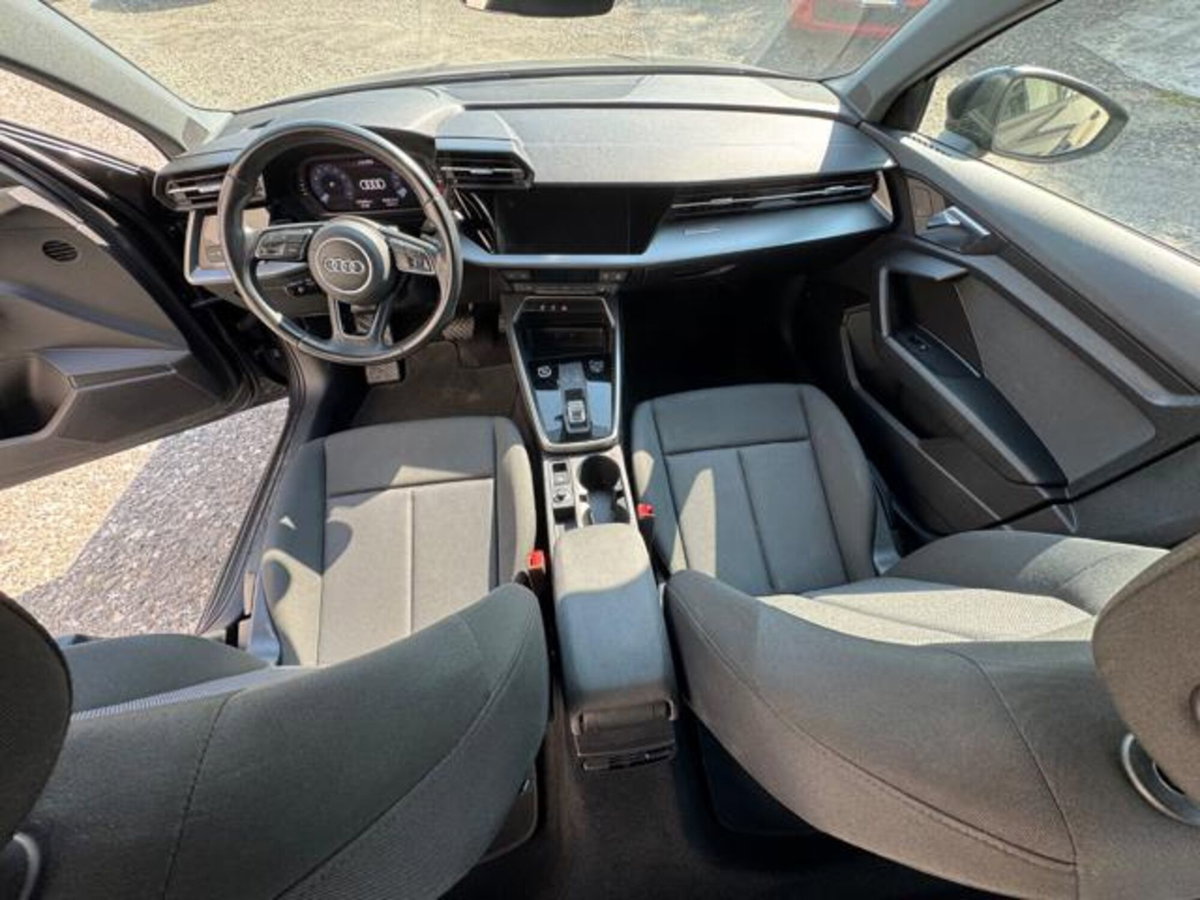Audi A3 Sportback 30 TFSI Business (11)