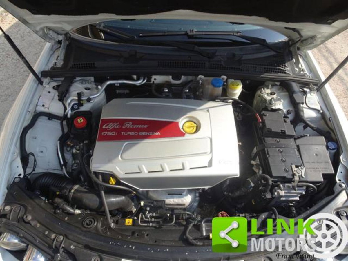 Alfa Romeo 159 SportWagon 1750 TBi Sportwagon Distinctive (17)
