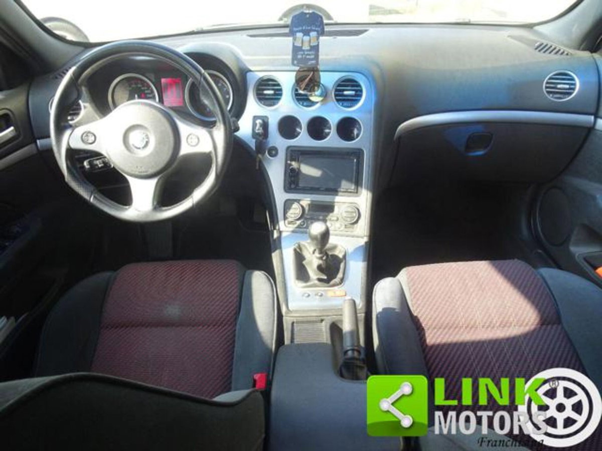 Alfa Romeo 159 SportWagon 1750 TBi Sportwagon Distinctive (3)