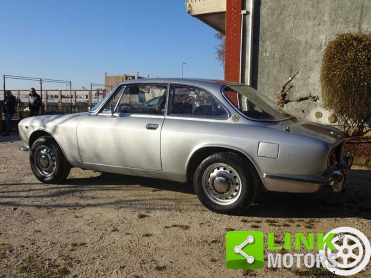 Alfa Romeo Giulietta 1750 Turbo Quadrifoglio Verde 240cv tct (8)