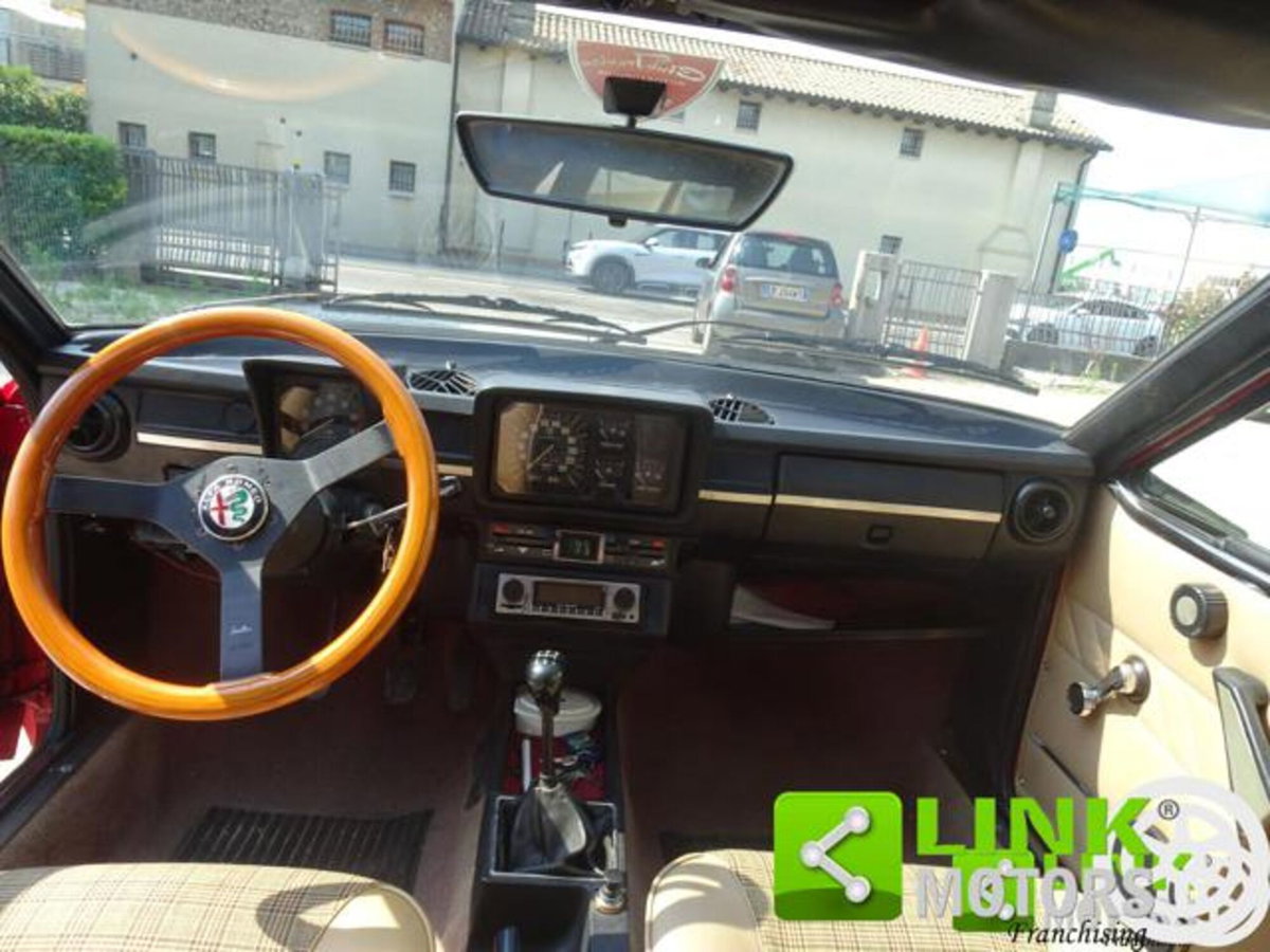 Alfa Romeo Alfetta Alfetta GT 1.6 (9)
