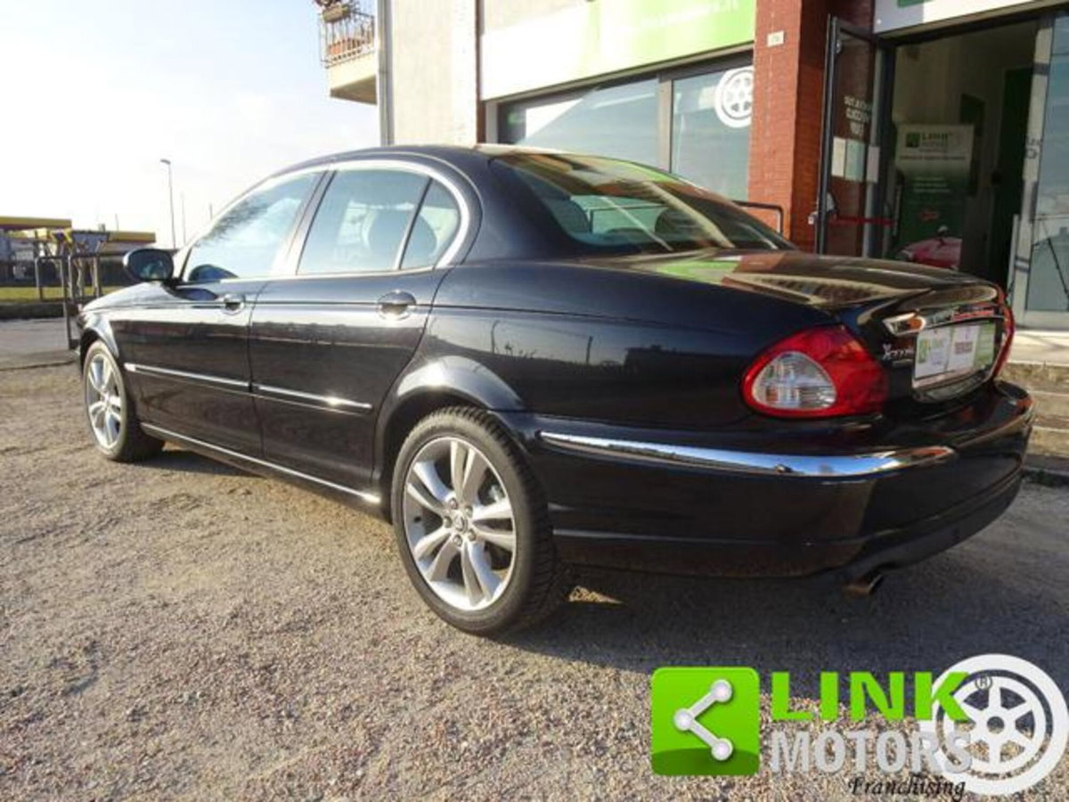 Jaguar X-Type 3.0 V6 24V cat Executive (6)