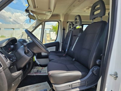 Peugeot Boxer Furgone 330 2.0 BlueHDi/110CV FAP PC-TN Combi Comfort (11)