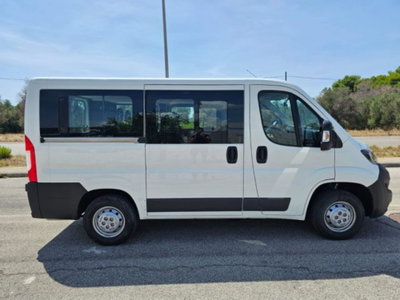 Peugeot Boxer Furgone 330 2.0 BlueHDi/110CV FAP PC-TN Combi Comfort (4)