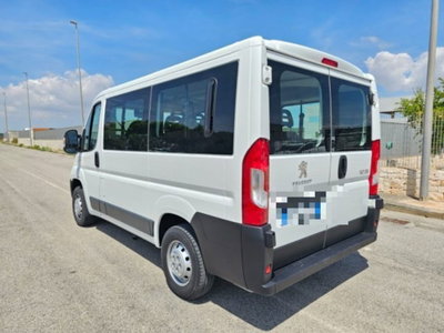 Peugeot Boxer Furgone 330 2.0 BlueHDi/110CV FAP PC-TN Combi Comfort (9)
