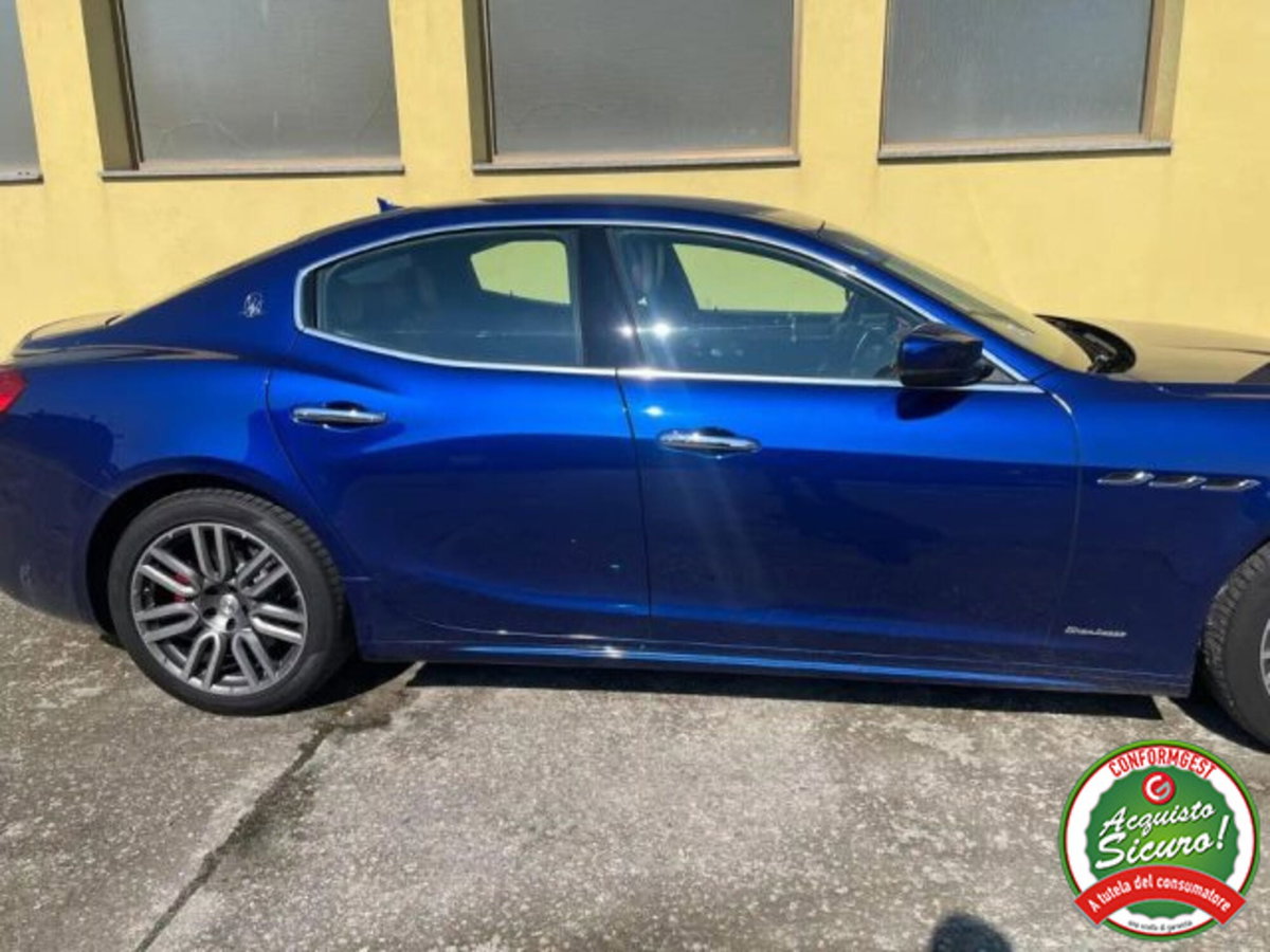 Maserati Ghibli Ghibli V6 Diesel (2)