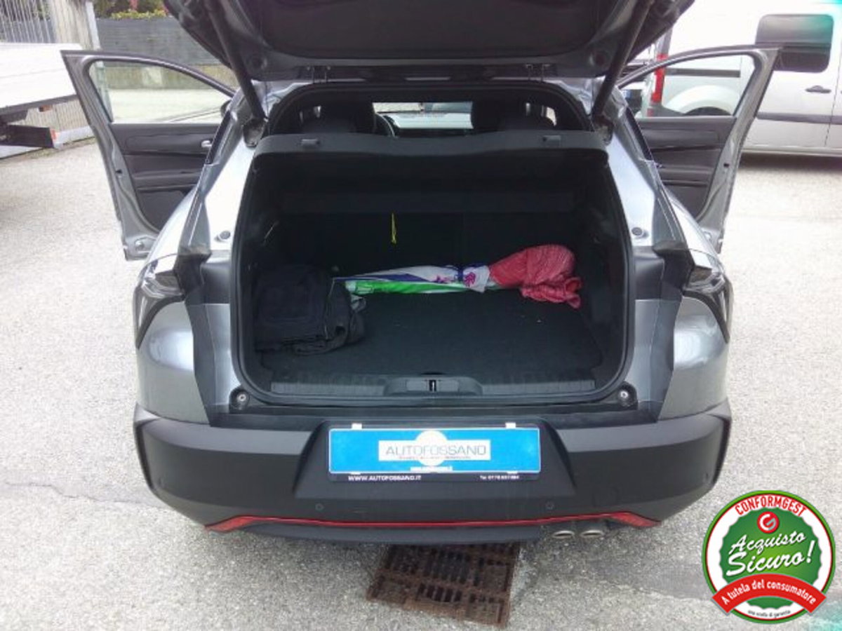 Alfa Romeo Junior 1.2 ibrida Sport Speciale 145cv edct6 (8)